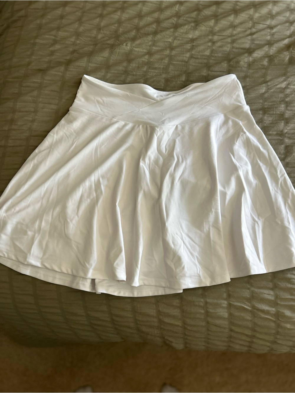 Fabletics White Circle Tennis Skirt